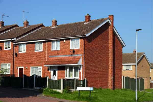 Can I Alter The Party Wall Surveyor? - A Crucial Guide From Faulkner Surveyors 3 Do you want to change the party wall surveyor you are using? Get the best results from Faulkners Eastbourne NOW!